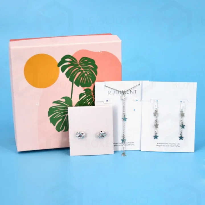 Monthly Jewelry Subscription Boxes