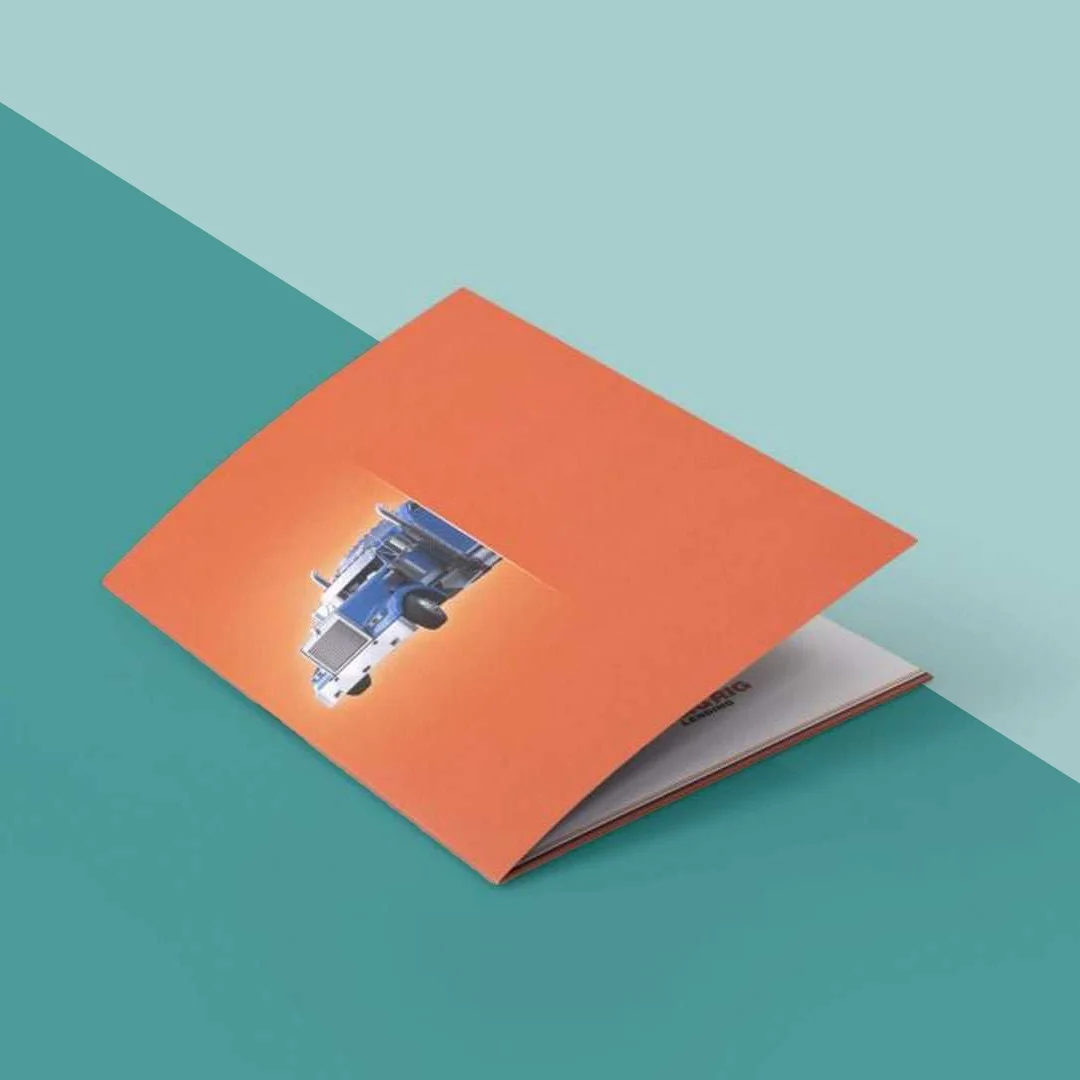 Custom Glossy Pocket Folders